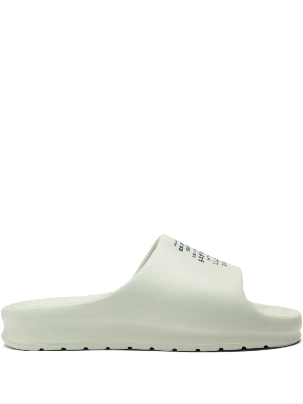 Lacoste Serve slides White
