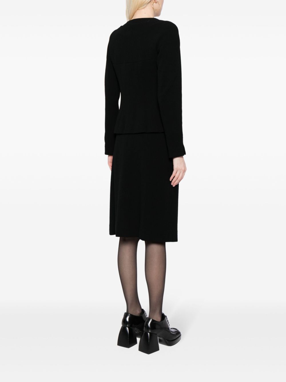 Pre-owned Chanel 2002 Single-breasted Wool Skirt Suit In Black