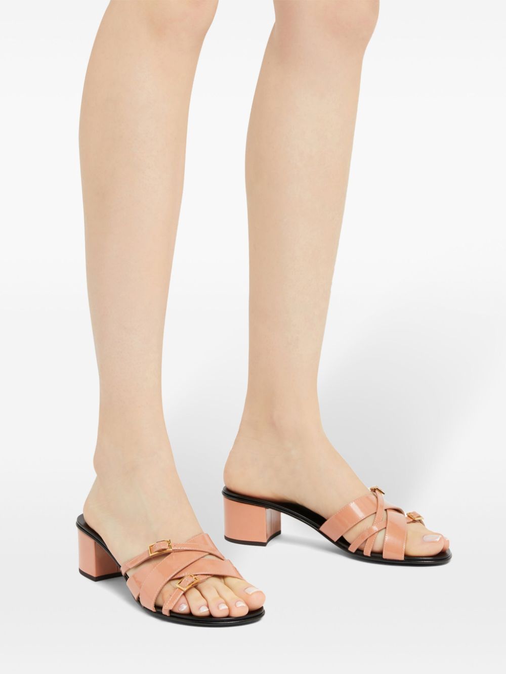 Giuseppe Zanotti Alhima sandalen met gesp Beige