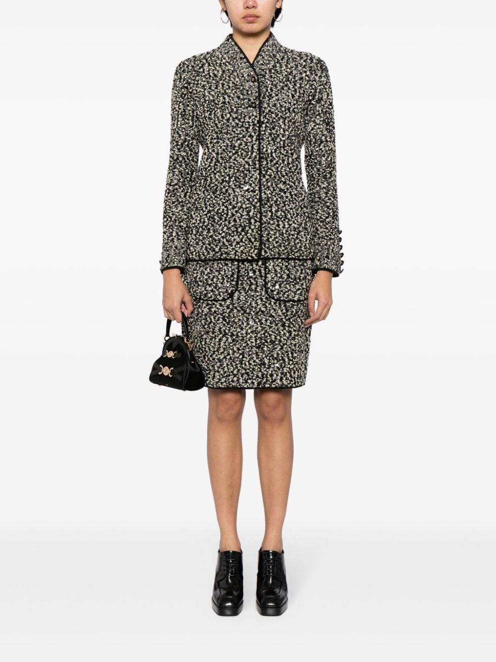 Image 2 of CHANEL Pre-Owned 1994 bouclé skirt suit