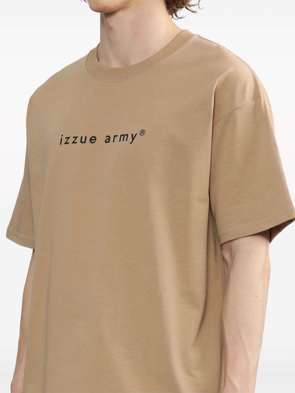 izzue T-shirt met logoprint Beige