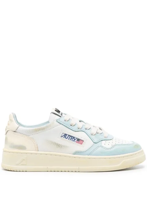Autry tenis con efecto envejecido