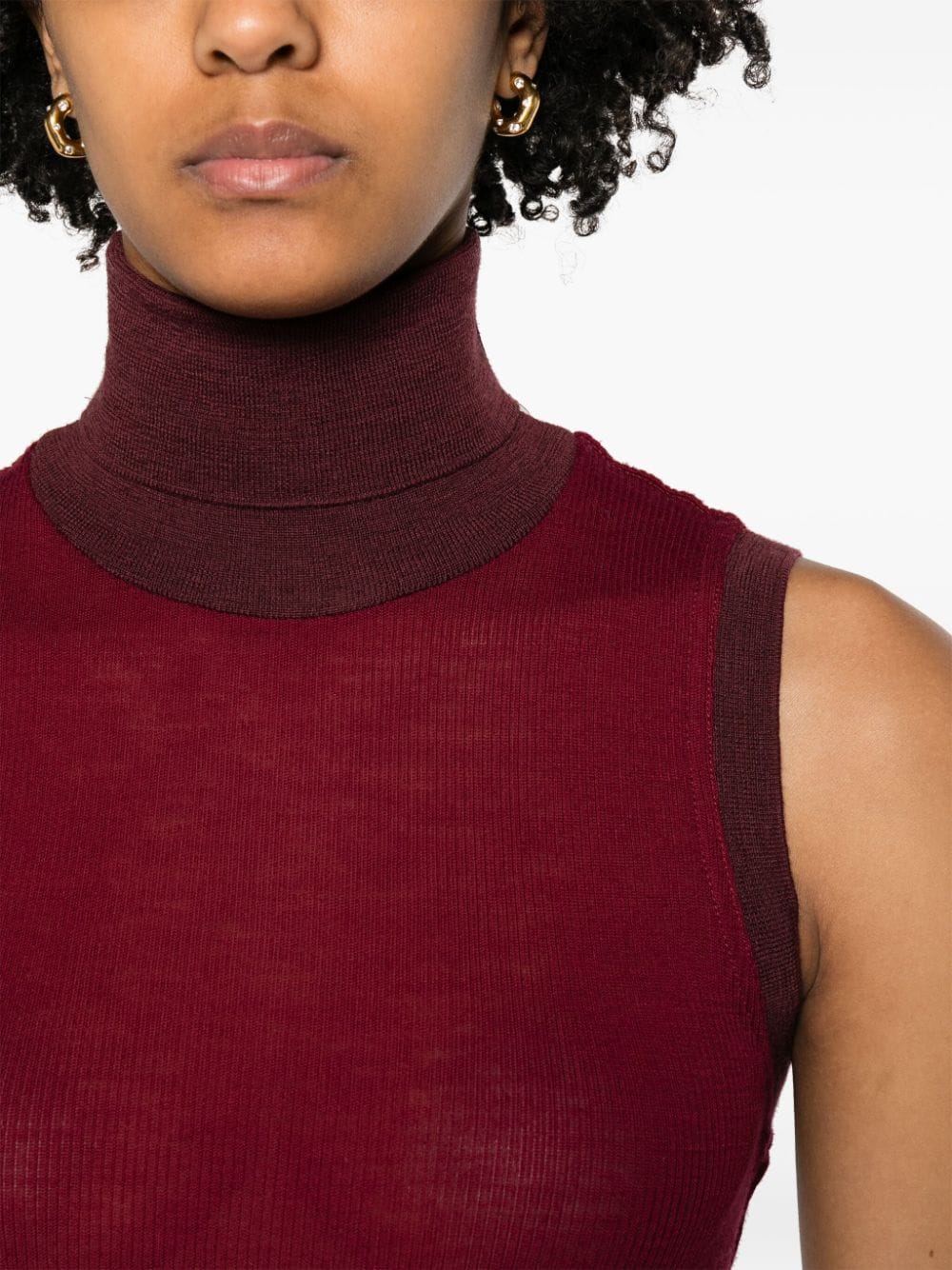 Shop Thom Browne Roll-neck Sleeveless Wool Top In Rot