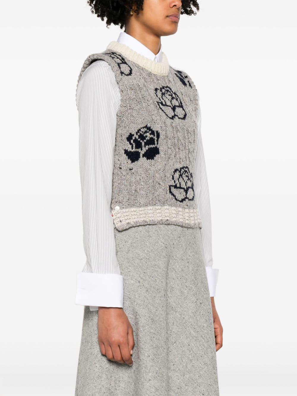 Shop Thom Browne Rose-intarsia Sleeveless Jumper In Grey