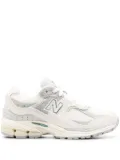 New Balance 2002R suede sneakers - White