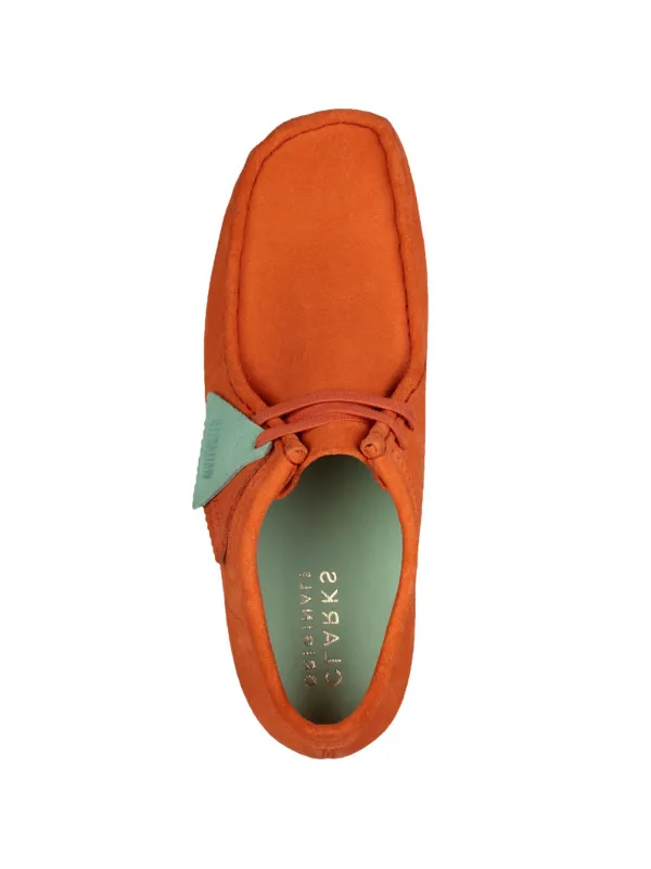 Clarks Wallabee 