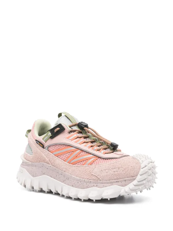 【送料&関税込】Moncler Trailgrip Gtx Beige And White Sneake Moncler Trailgrip GTX Sneakers | Neutrals | FARFETCH