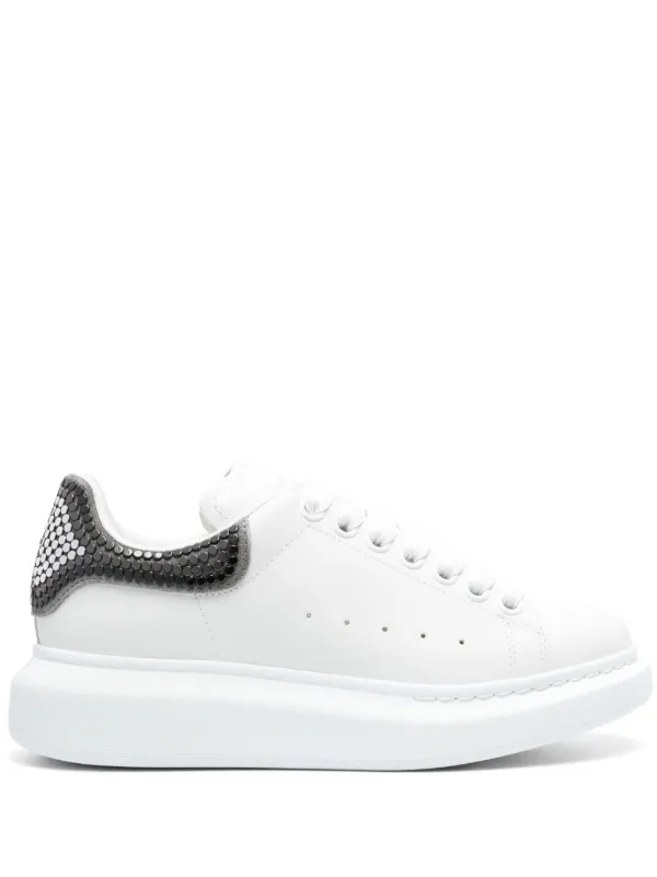 Alexander McQueen stud detailing Leather Sneakers White FARFETCH GE