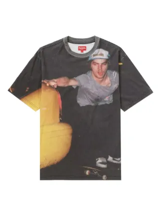 Supreme Dash Snow Tシャツ | ブラック | FARFETCH JP