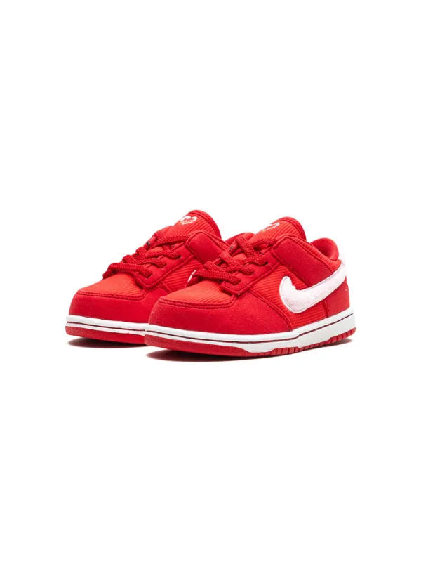 Nike valentines day shoes 2018 hotsell