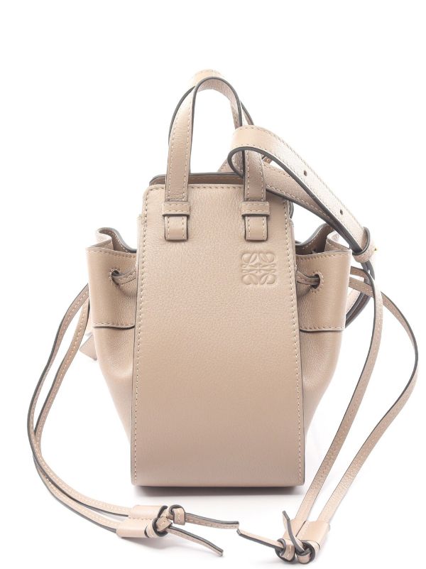 Loewe mini hammock leather hotsell crossbody bag