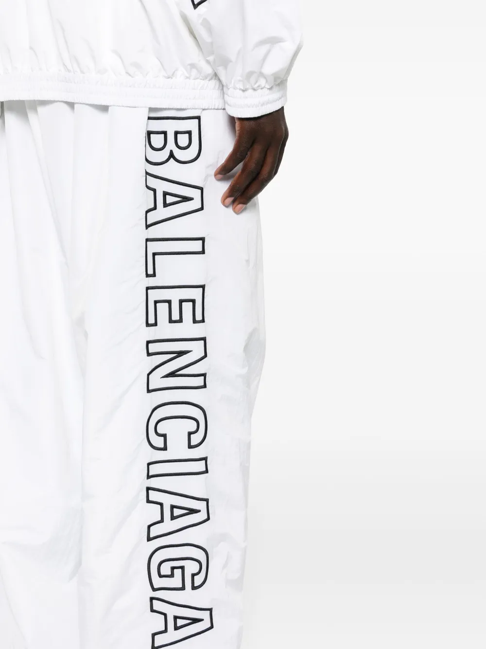 【関税込み】balenciaga Logo embroidery joggers default.jpg?optimizer=image&