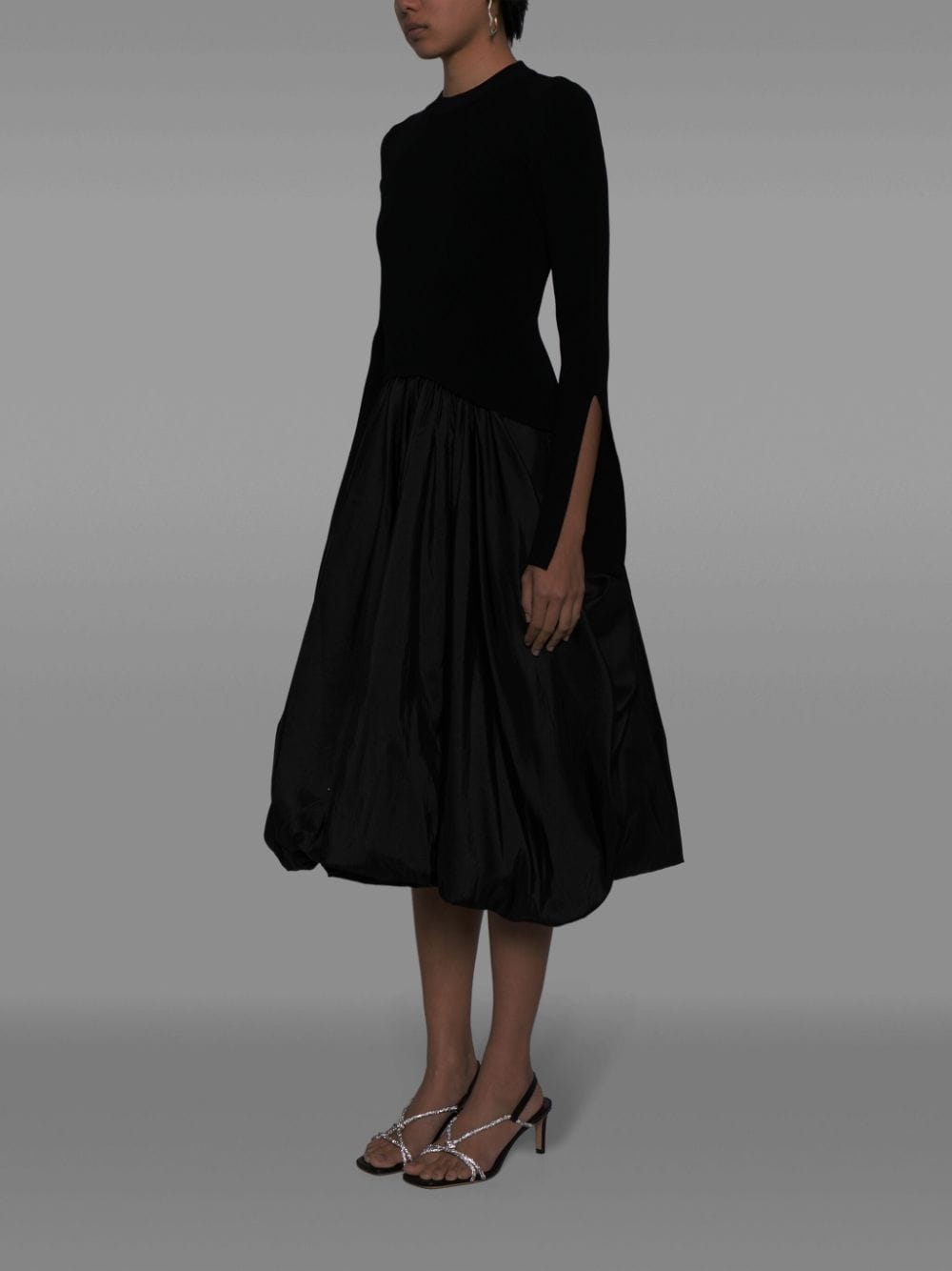 Simkhai Kenlie midi-jurk met gedrapeerde hals Zwart