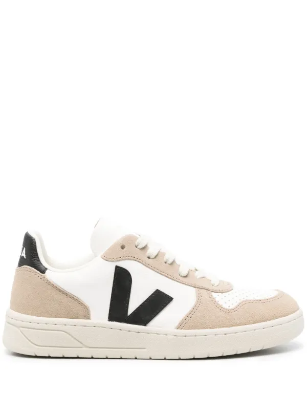 Veja sneakers farfetch hotsell