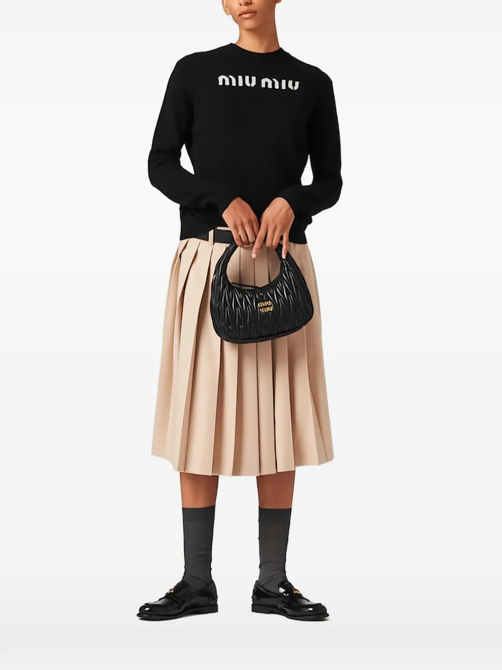 Miu Miu ロゴジャカード カシミアセーター | ブラック | FARFETCH JP