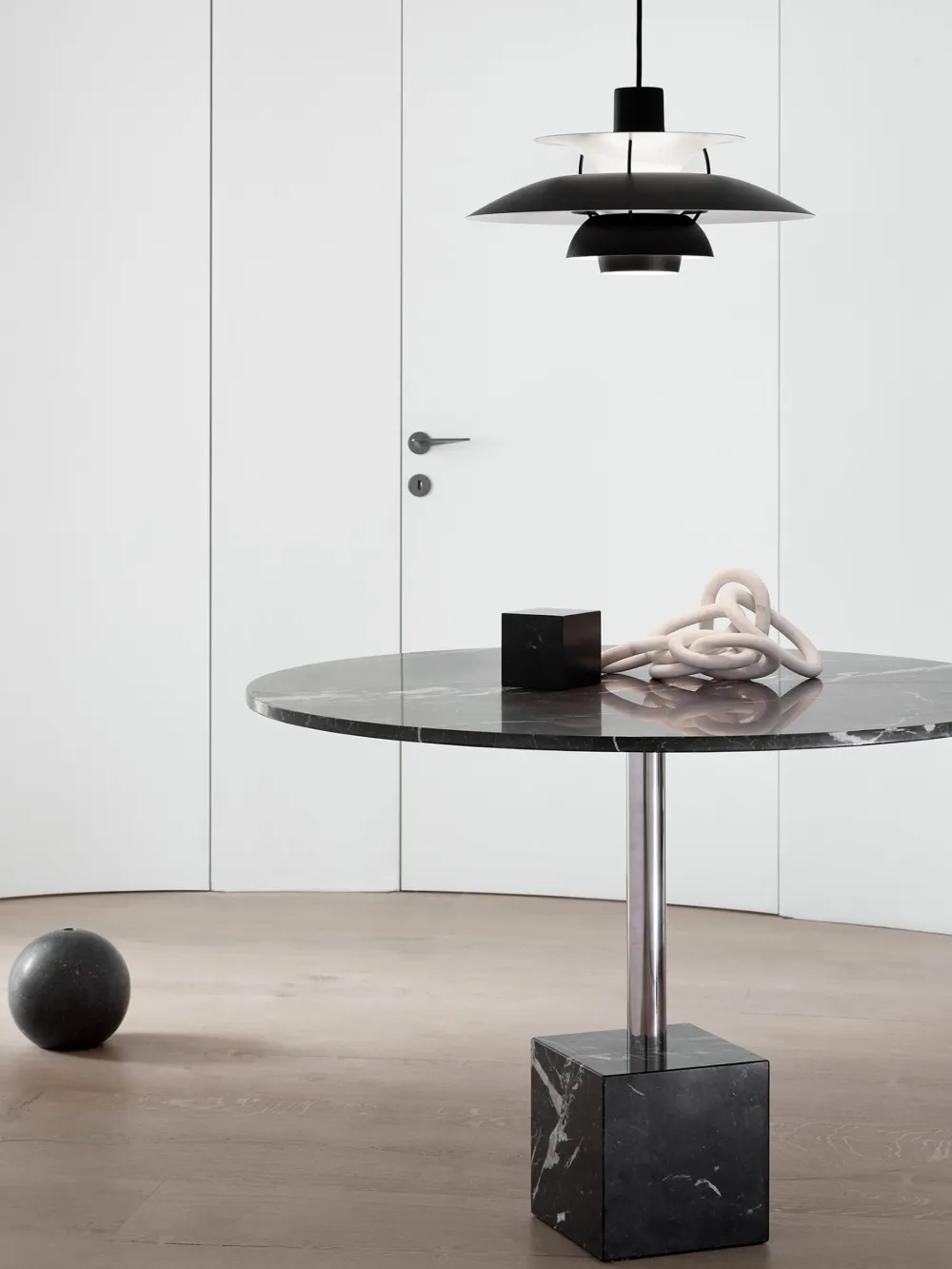 Louis Poulsen Ph 5 Mini Pendant Light In Black