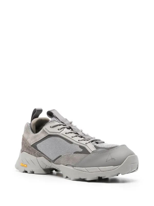 ROA Lhakpa Hiking Sneakers | Grey | FARFETCH ID
