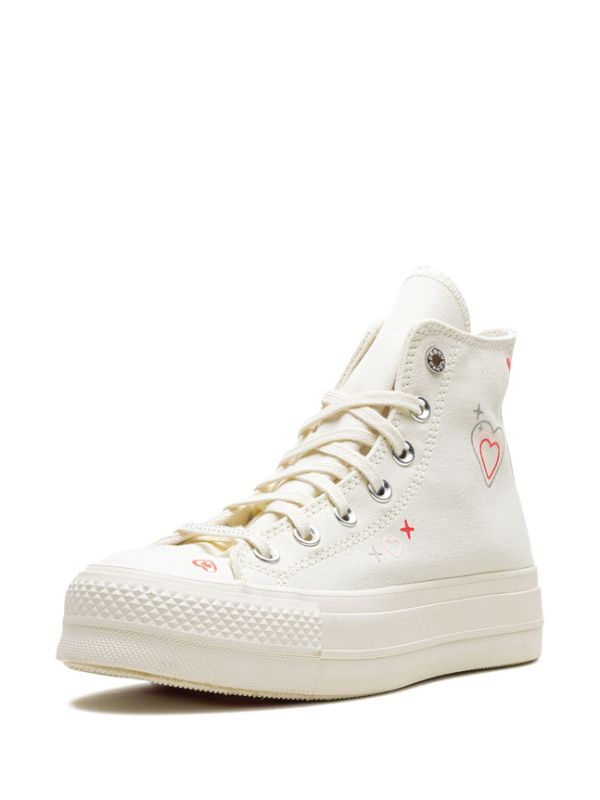 Chuck taylor hot sale shoes heart