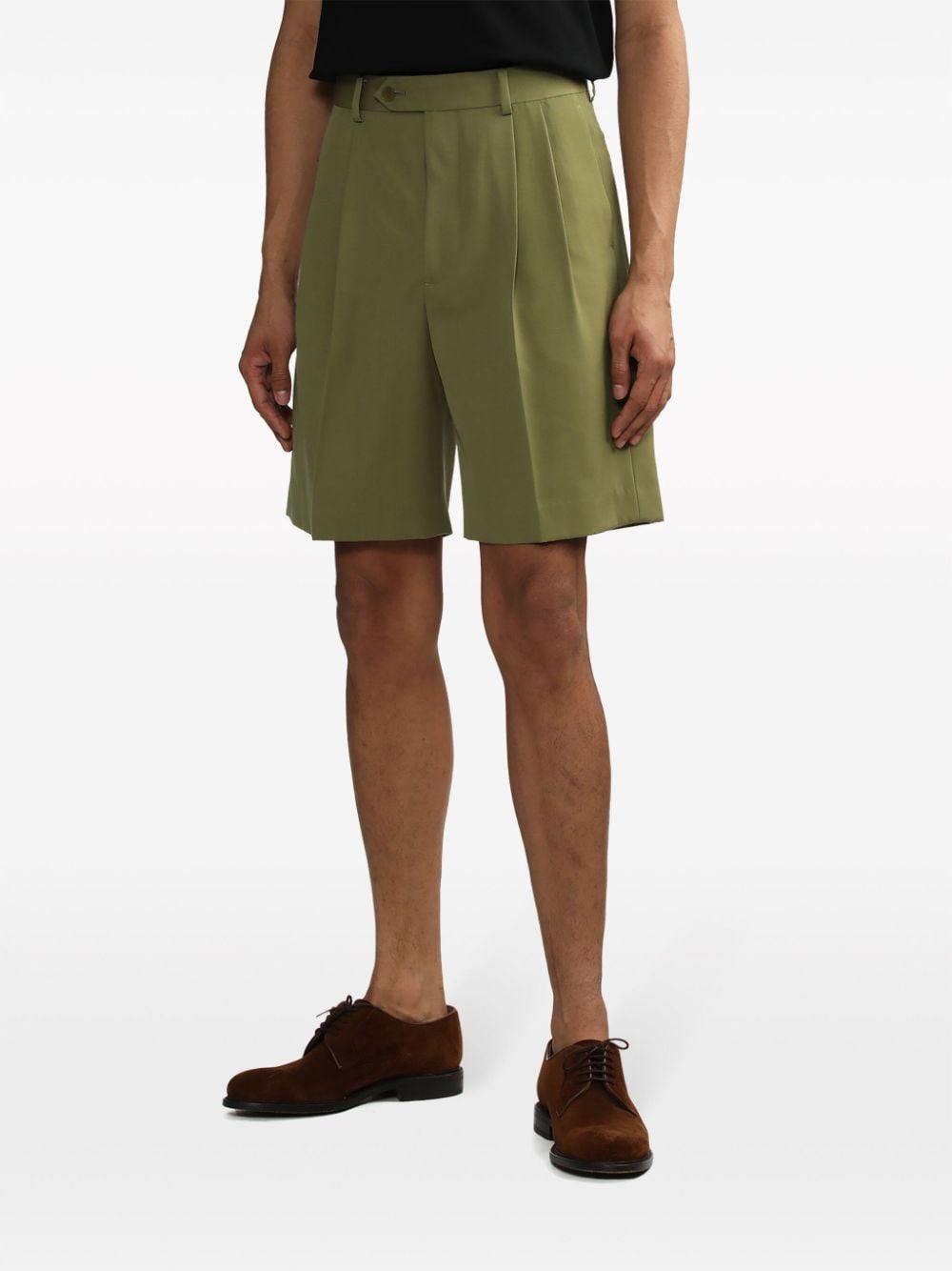 Shop Auralee Pleated Wool Shorts In Green