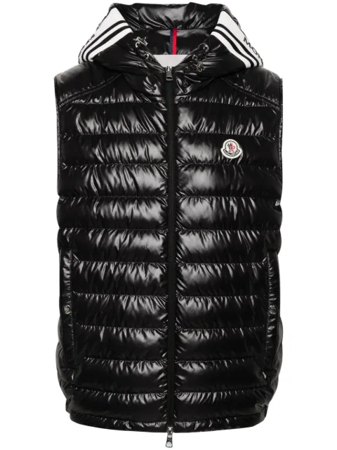 Scopri la nuova collezione di gilet Moncler uomo su FARFETCH