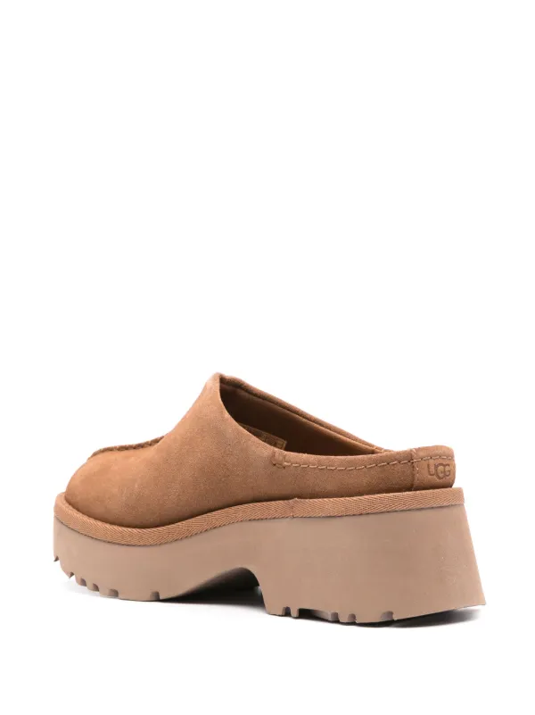 UGG New Heights 50mm Clogs Brown FARFETCH KW - Main Image