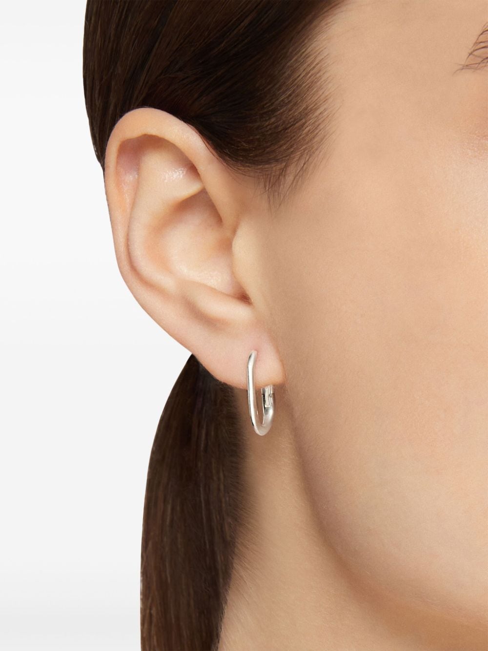 Shop Dodo Essentials Single Hoop Earring In 银色