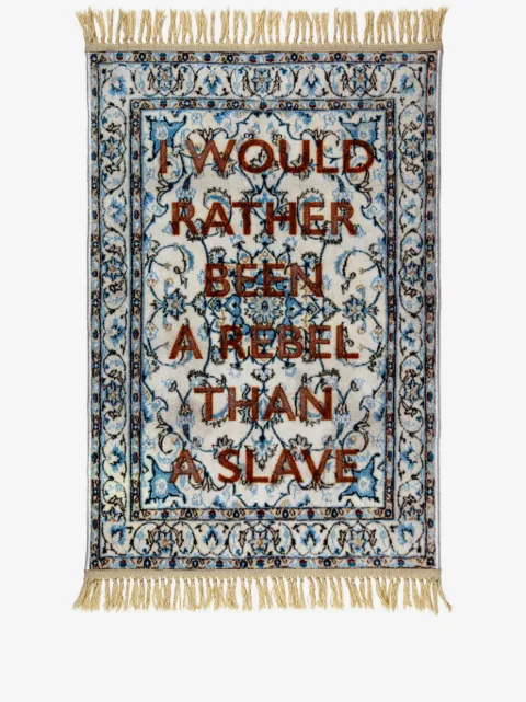 Seletti slogan-print burnt carpet (120cm x 80cm)