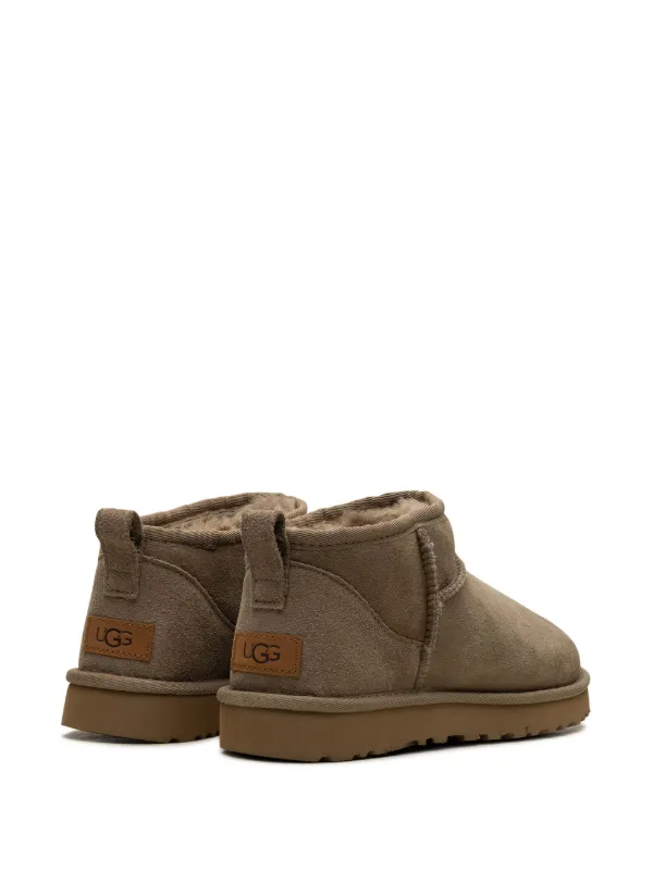 Ugg bg top