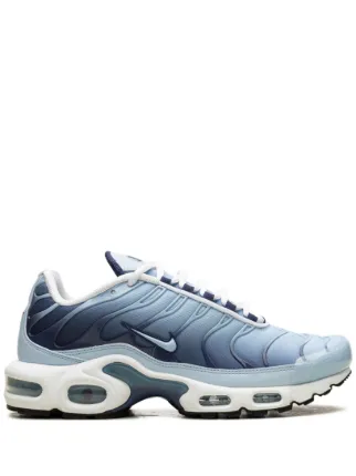 sky blue air max plus