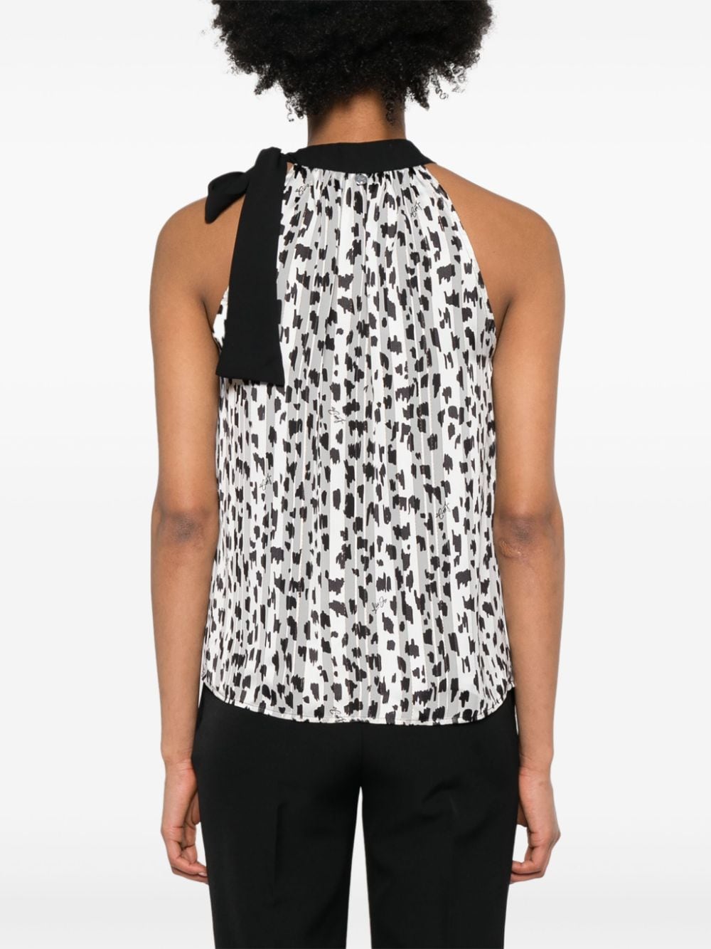 Shop Liu •jo Abstract-print Blouse In White