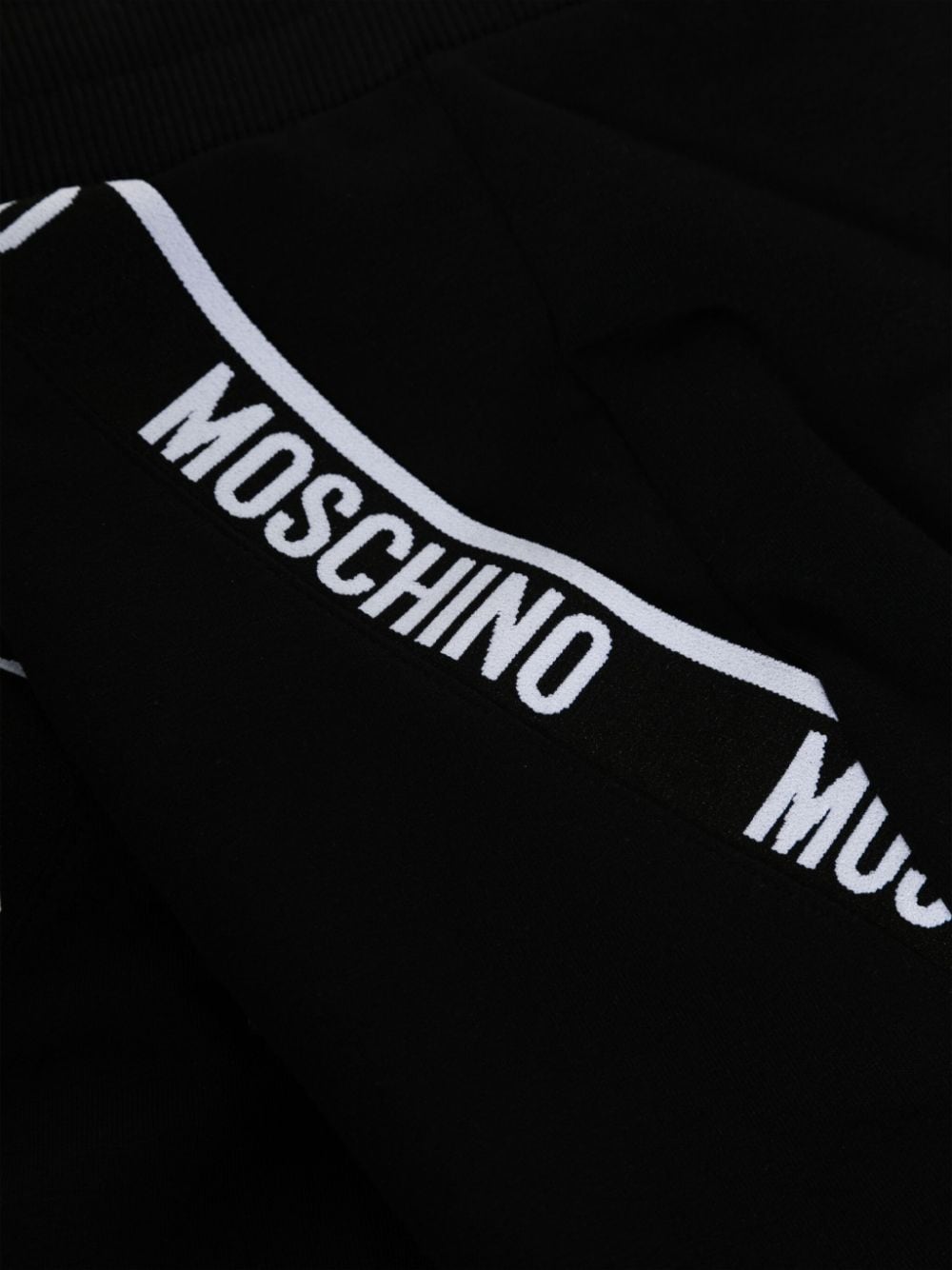 Moschino Katoenen shorts met logoband Zwart