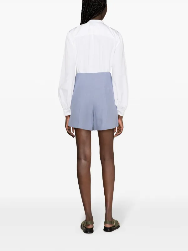 ショートパンツ CHLOE Woman Short Blue CH25SDS02158 476 Chloé Medium Blue Shorts With Belt And Scalloped Hem