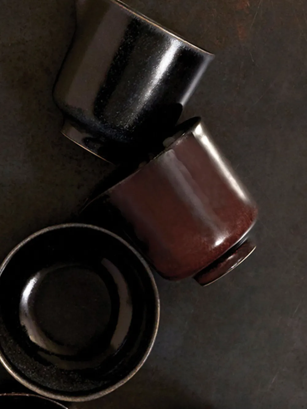 L'objet Terra Porcelain Sauce Server (110ml) In Red