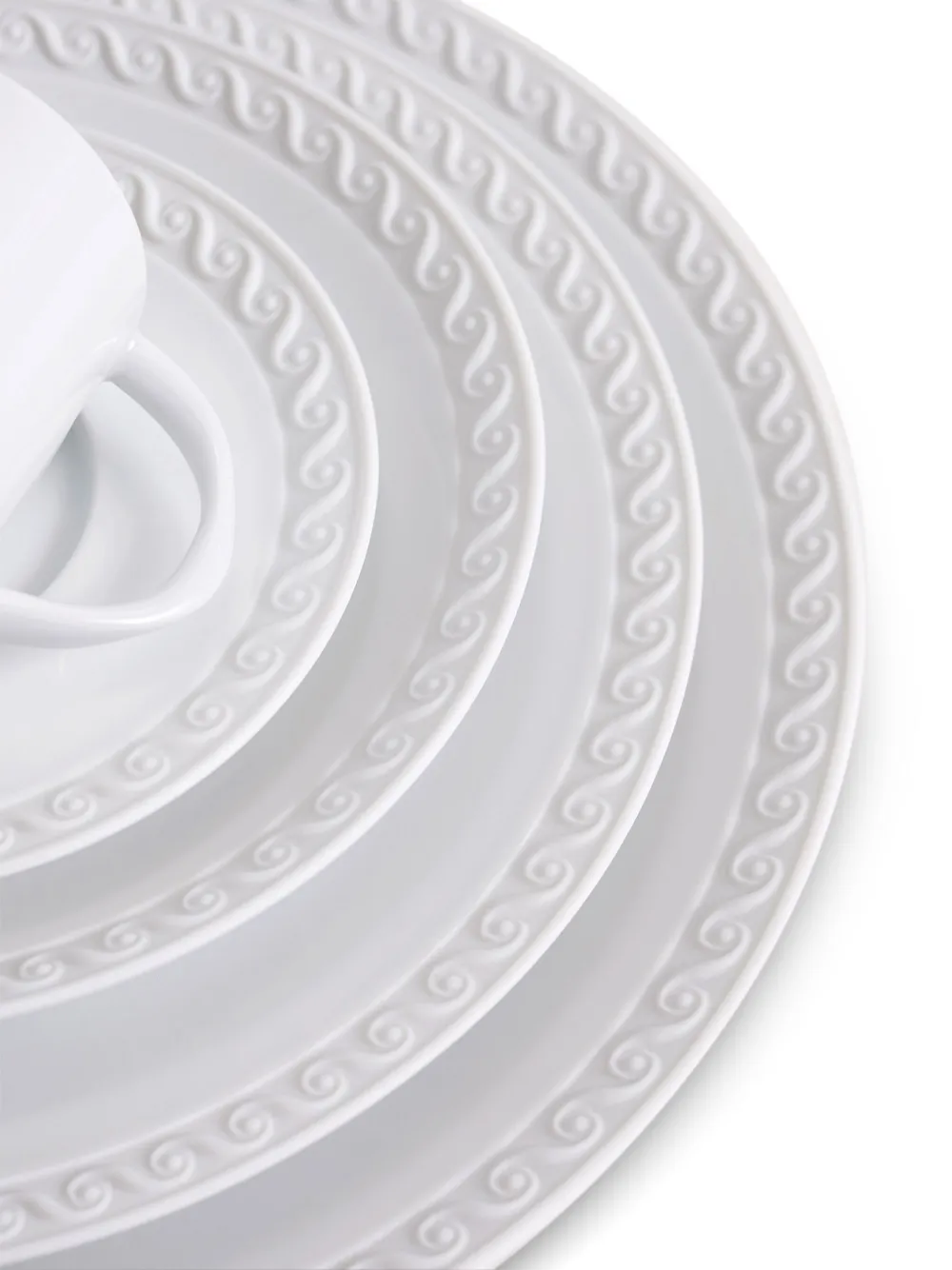 L'objet Neptune Porcelain Charger Plate In White