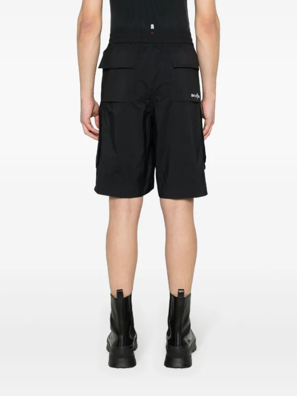 Moncler Grenoble ドローストリング バミューダ ショートパンツ Moncler Grenoble ドローストリング ショートパンツ | ブラック