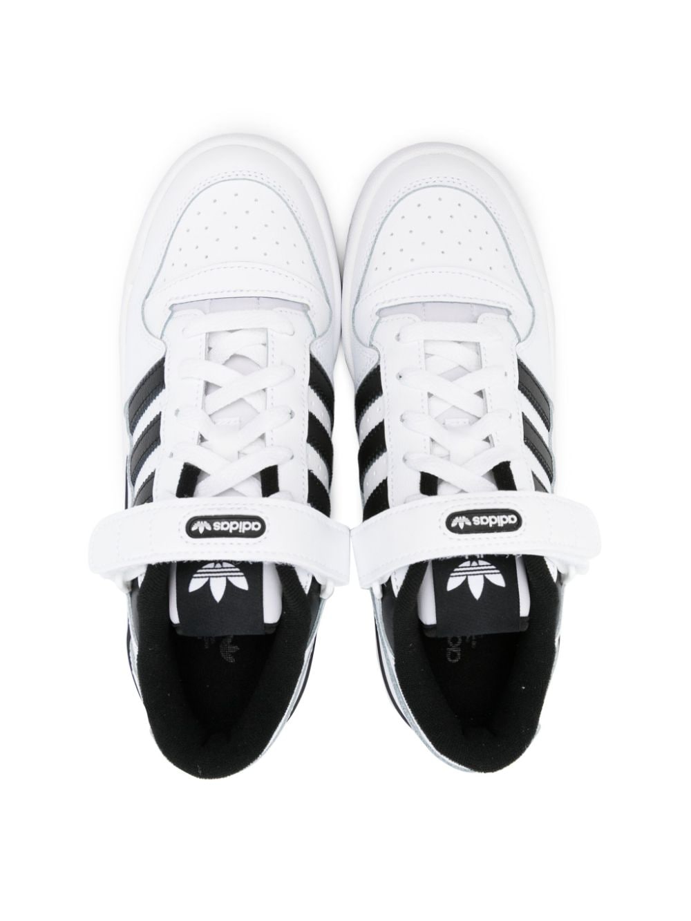 Shop Adidas Originals Forum Low Sneakers In 白色