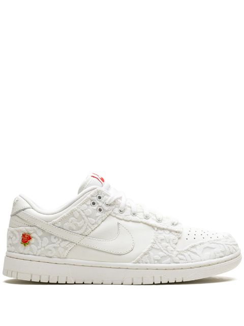 Nike Dunk Low "Giver Her Flowers" sneakers WOMEN