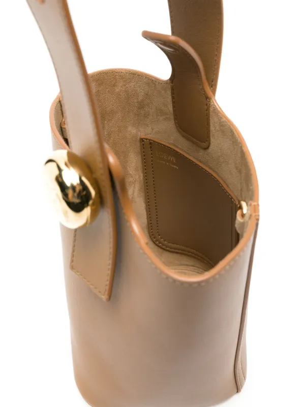 LOEWE レザー バケットバッグ | ブラウン | FARFETCH JP