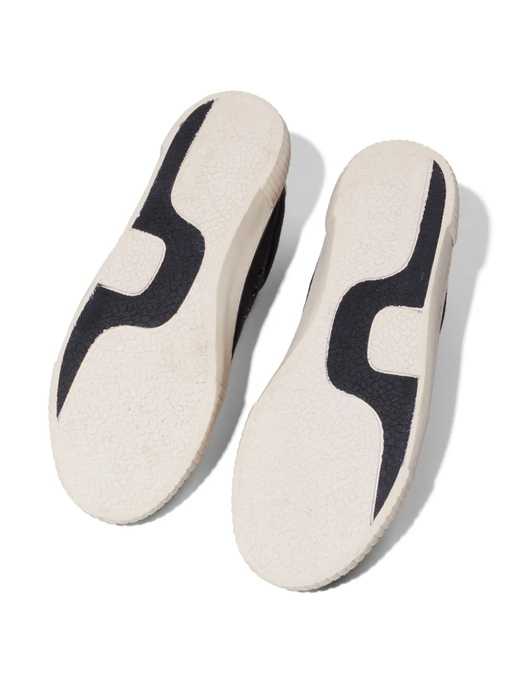 Osklen logo-print low-top sneakers Black