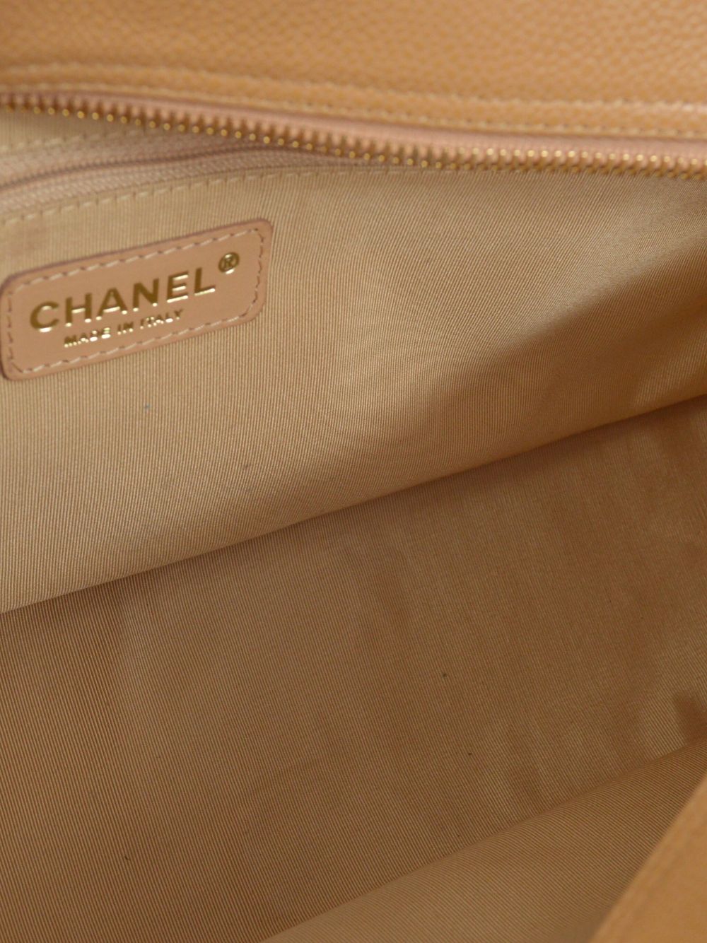 CHANEL 2005 CC diamond-quilted bowling bag Women