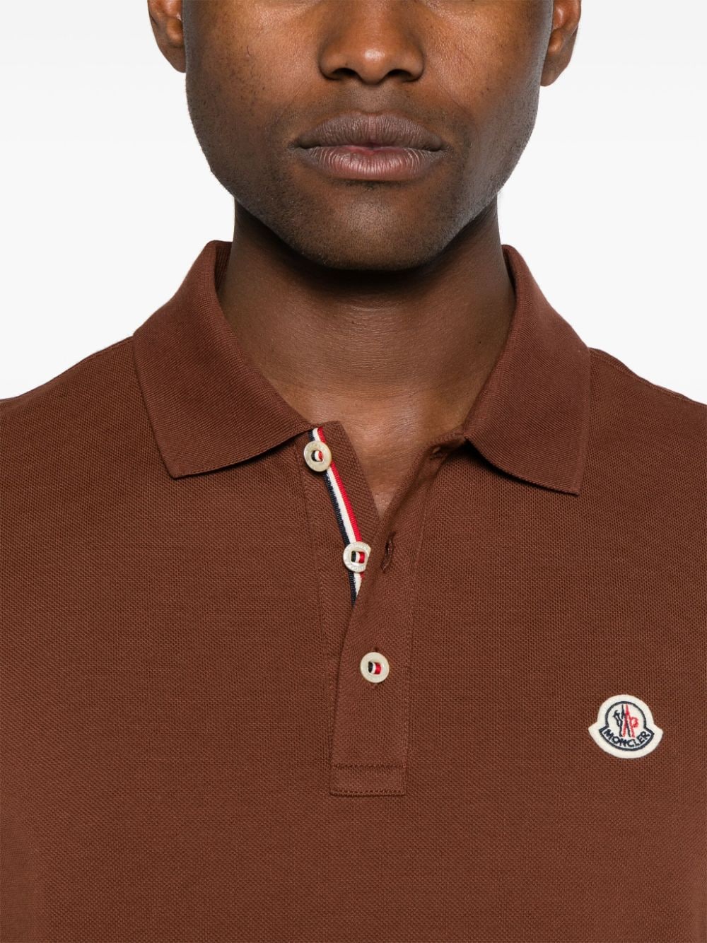 Moncler Poloshirt met logopatch Bruin