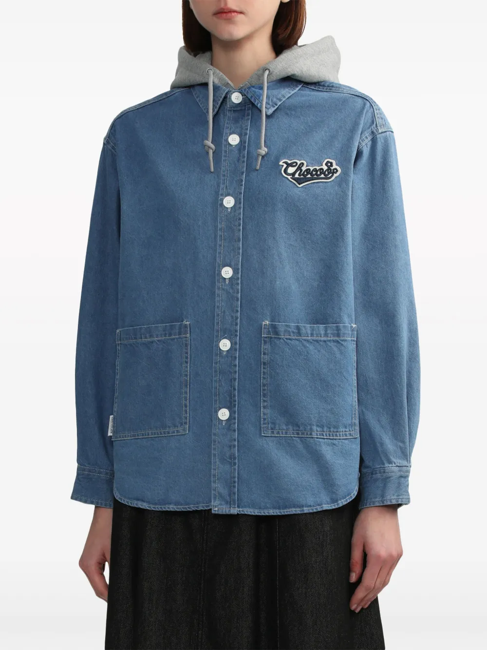 CHOCOOLATE LOGO-APPLIQUÉ DENIM JACKET