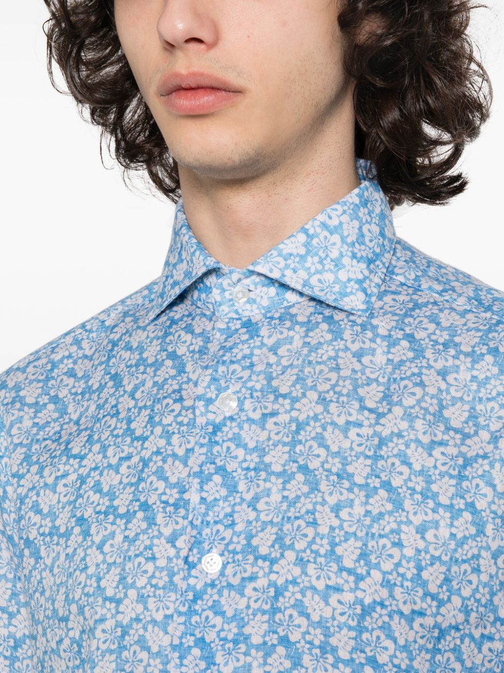 Shop Barba Floral-print Linen Shirt In 蓝色