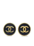 CHANEL Pre-Owned 1994 CC button clip-on earrings - Black