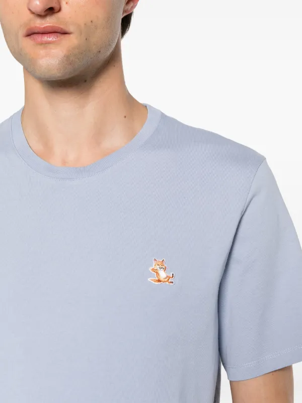 VIP【関税送料無料】希少 MAISON KITSUNE LIGHT BLUE T-SHIRT CHILLAX FOX PATCH REGULAR TEE-SHIRT | Maison Kitsuné