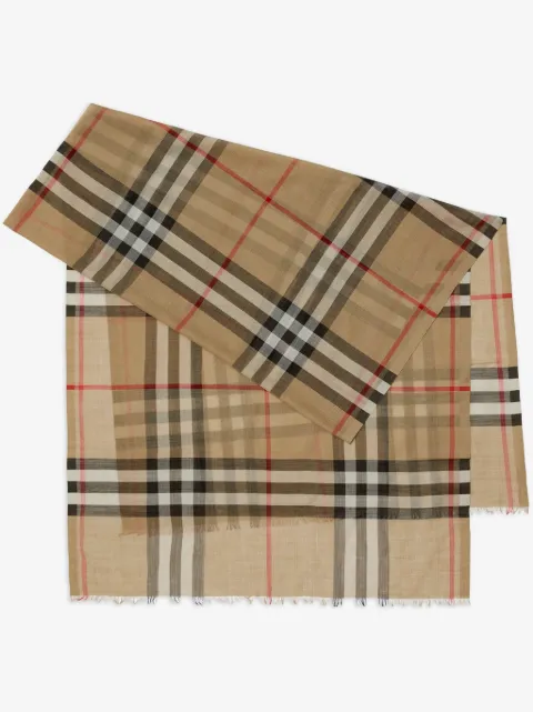 Burberry mascada con estampado de cuadros