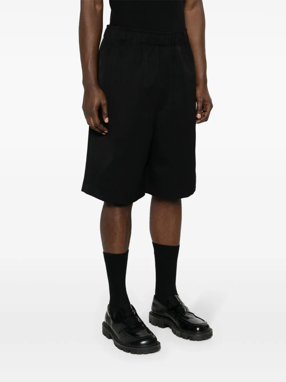 Shop Jacquemus Le Bermuda Juego Wool Shorts In 黑色