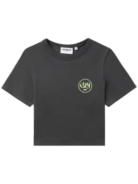 CHOCOOLATE logo-print cropped T-shirt