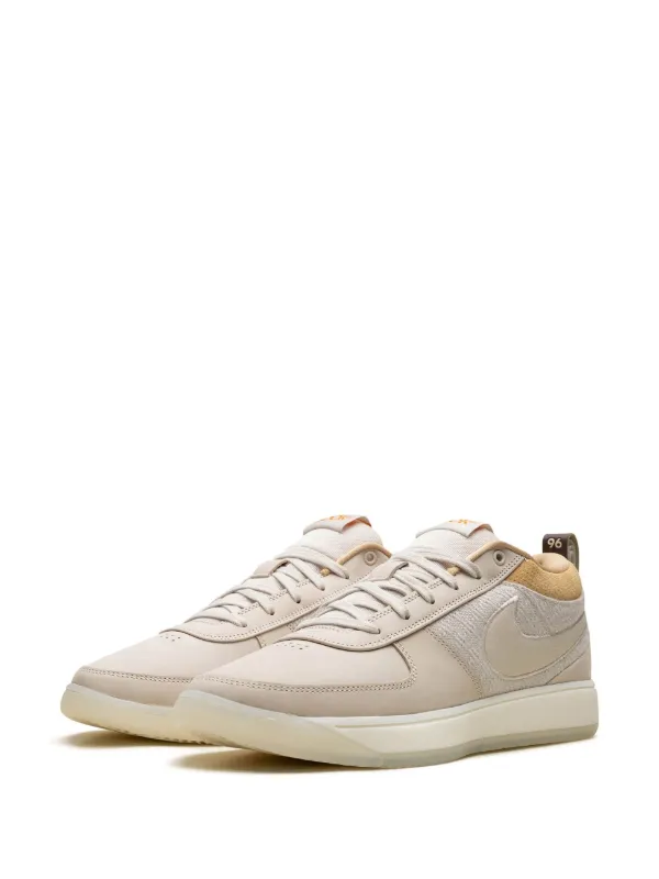 Nike Book 1 