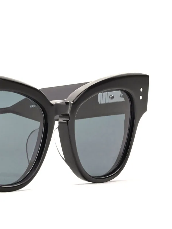 Thom Browne Eyewear キャットアイ サングラス | ブラック | FARFETCH JP